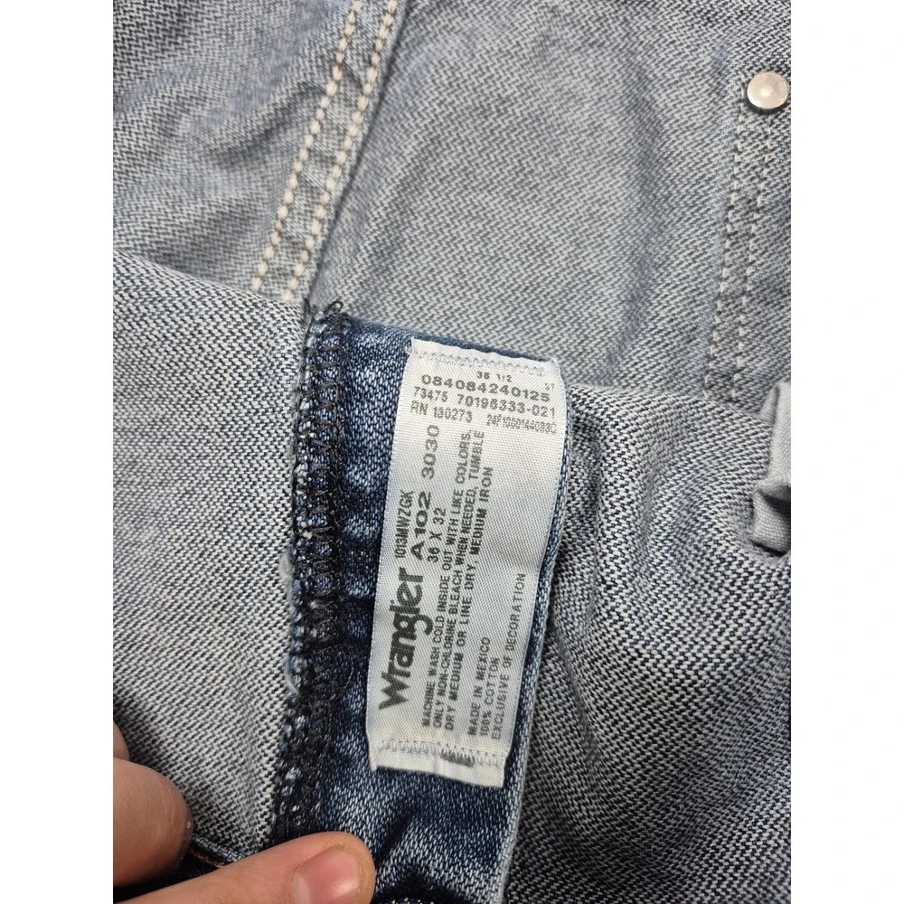 Wrangler A102 Jeans Mens 36x32 Blue Relaxed Fit Straight Leg Denim
